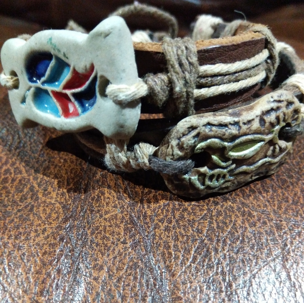 2 Boho hippie bracelets (hemp & jute)
